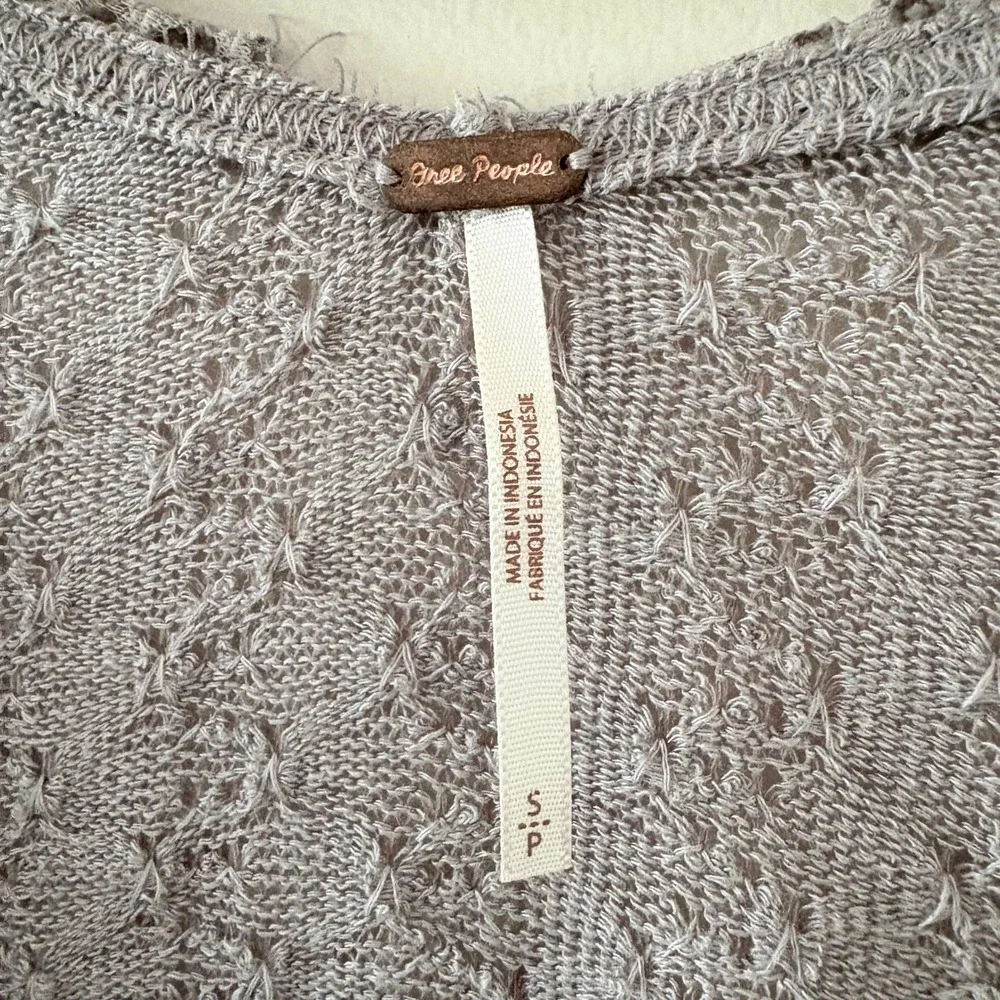 Free People Top Dream Girl Small Storm Grey Boho Pointelle Knit V-Neck Raw Edge